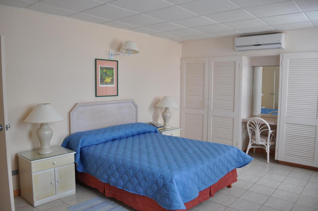 Hotel Pommarine Bridgetown Ngoại thất bức ảnh