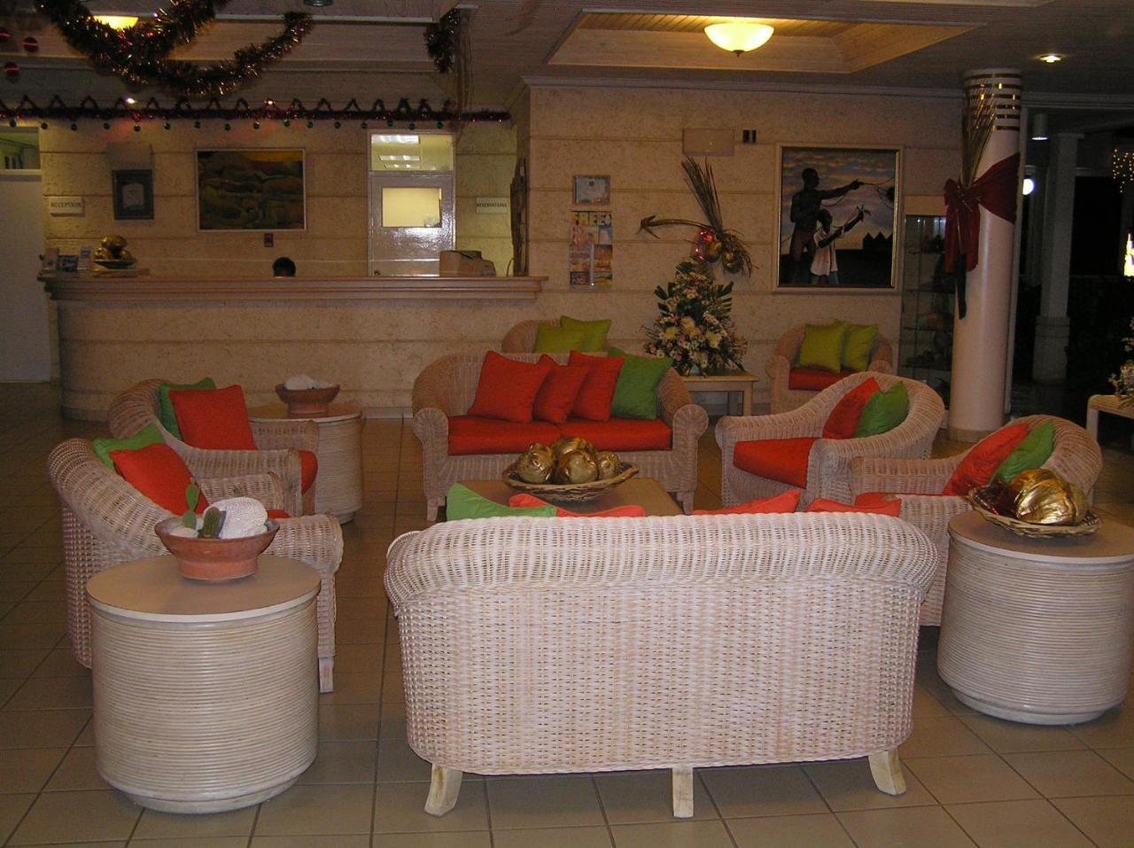 Hotel Pommarine Bridgetown Ngoại thất bức ảnh
