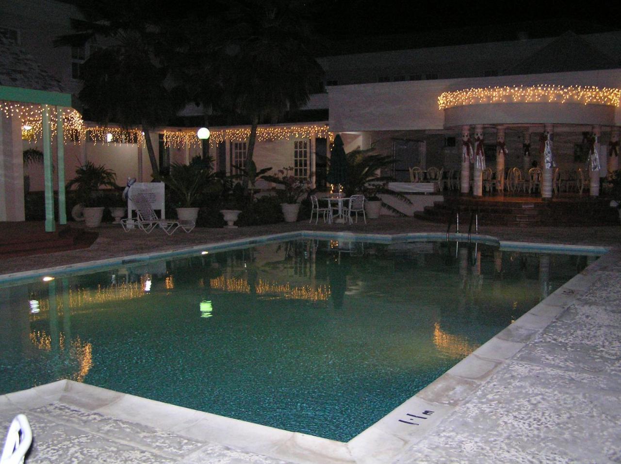 Hotel Pommarine Bridgetown Ngoại thất bức ảnh